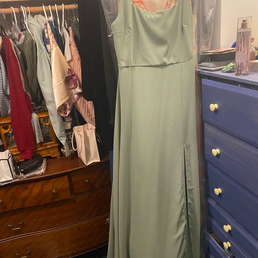 Lulu's Sage Green Maxi Dress
